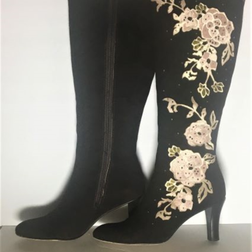 Cole Haan Suede Boot w/ Floral Applique Detail _ SOLD! - Picture 3 of 8